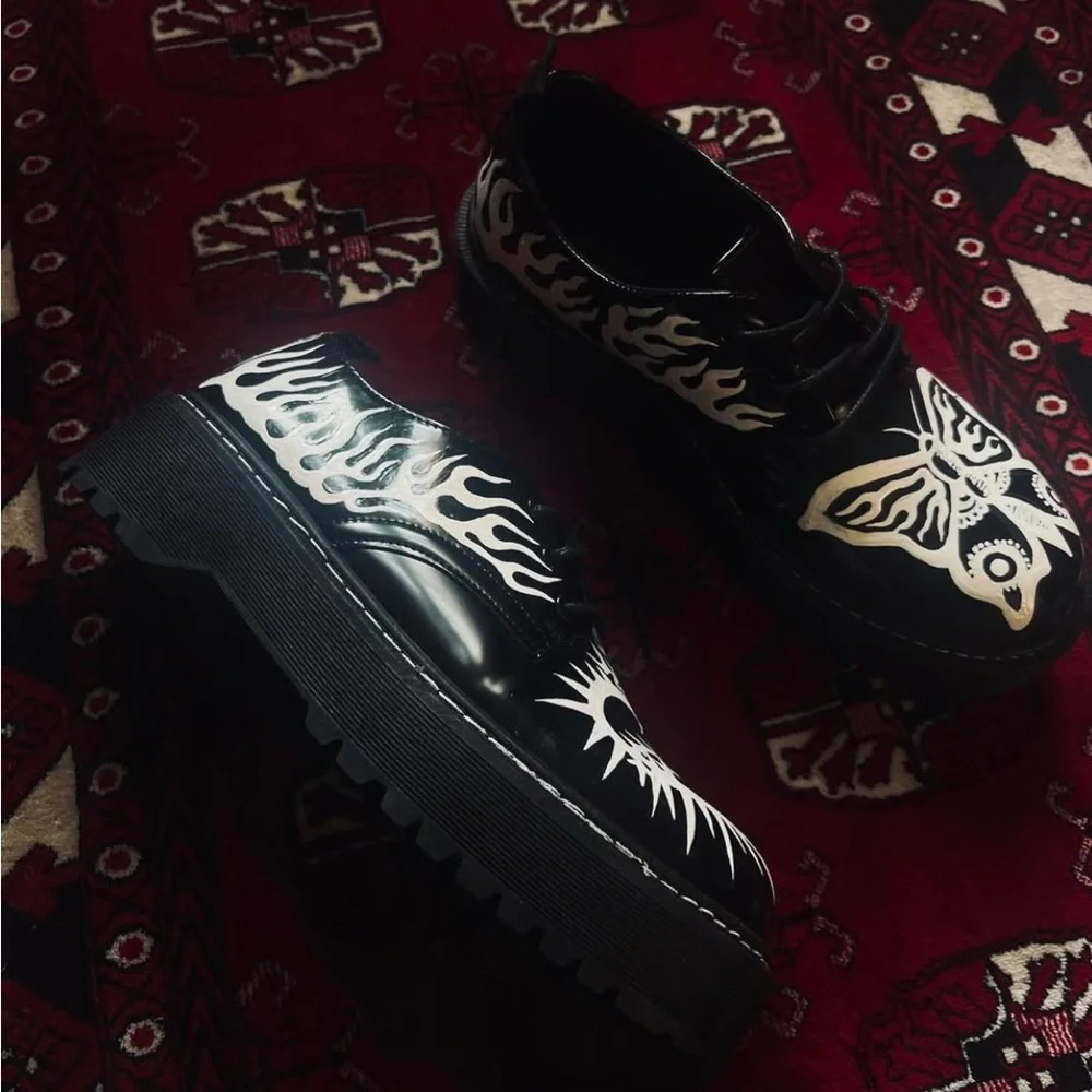 𝕷𝖔𝖛𝖊𝖗𝖘 𝖑𝖔𝖆𝖋𝖊𝖗𝖘 🖤 - Picture 1 of 8